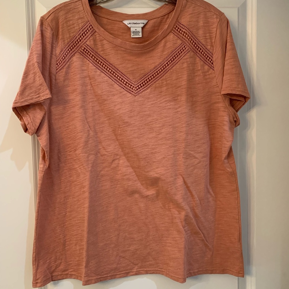 Liz Claiborne Top 🌻